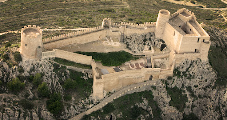 Zwiedzanie zamku Castillo Castalla